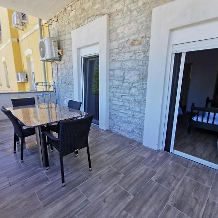 Apartment Damir Pula Ngoại thất bức ảnh
