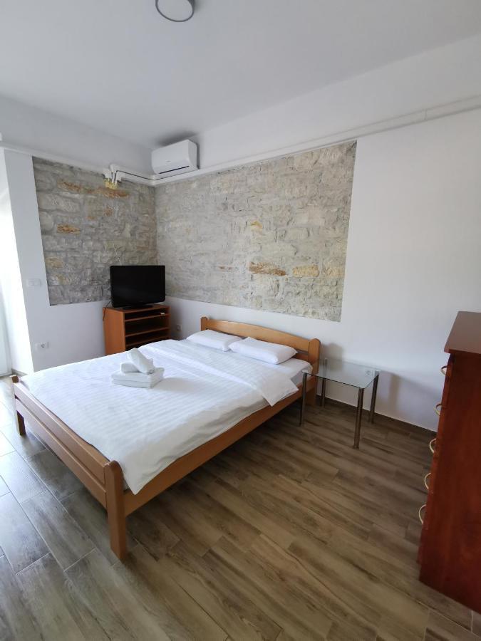 Apartment Damir Pula Ngoại thất bức ảnh