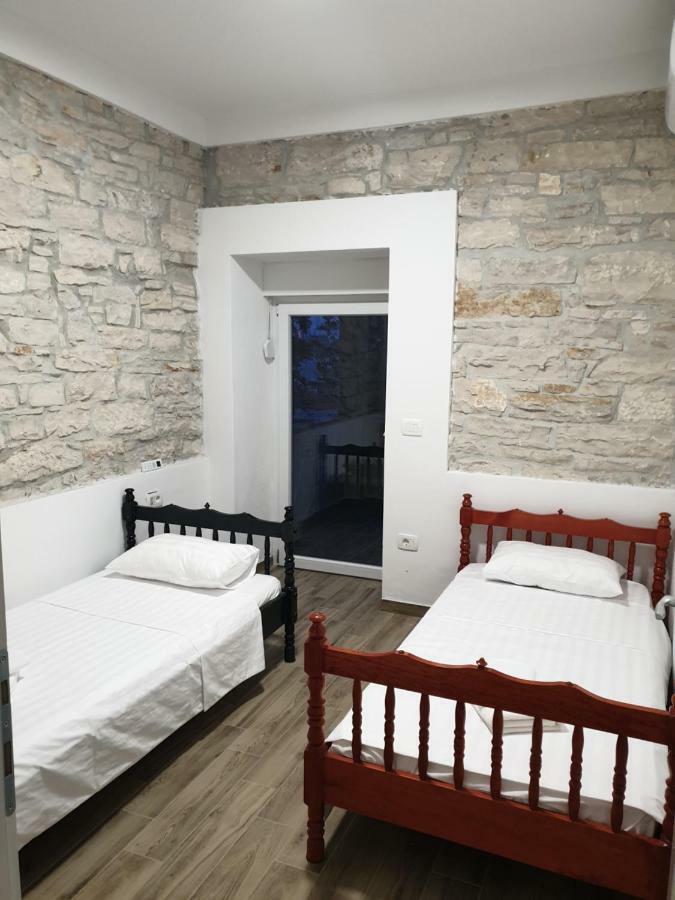 Apartment Damir Pula Ngoại thất bức ảnh