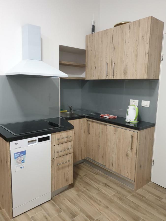 Apartment Damir Pula Ngoại thất bức ảnh