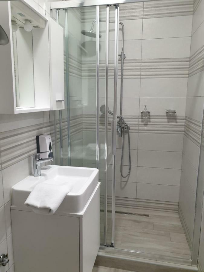 Apartment Damir Pula Ngoại thất bức ảnh